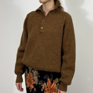 Karmelowy ciepły sweter