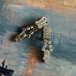 Wiszące klipsy w kolorze srebrnym no 2