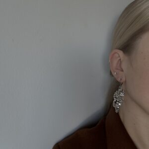 Wiszące kolczyki wysadzane cyrkoniami
